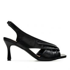 Elegantné sandále. Čierne.