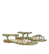 Kožené sandále s rúrkovými remienkami. Zelené.