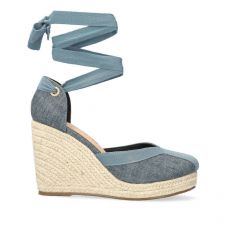 Šnurovacie espadrilky na jutovom kline. Modré.
