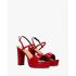 Sandále na platforme, lakované. Červené.